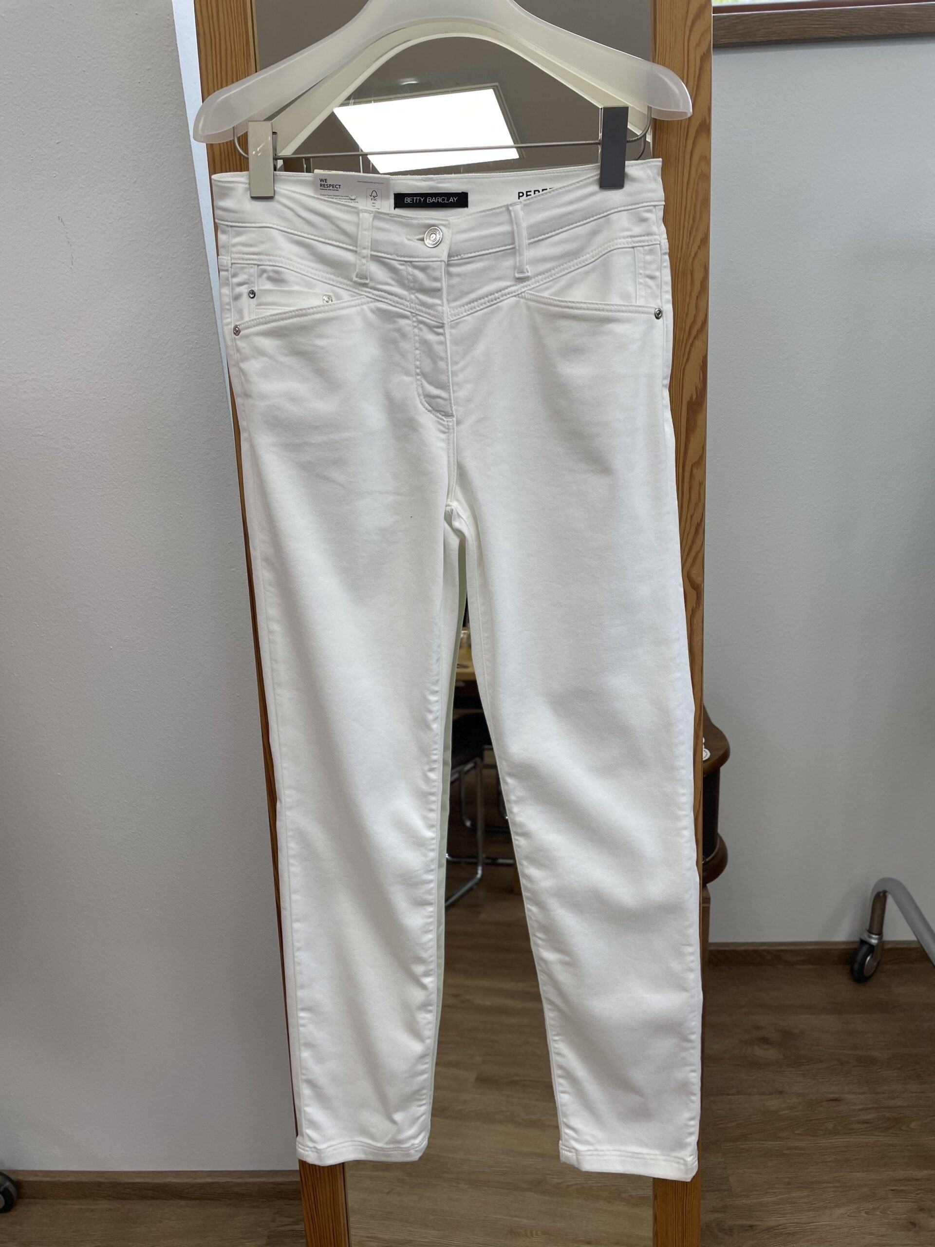 Jeans bílé